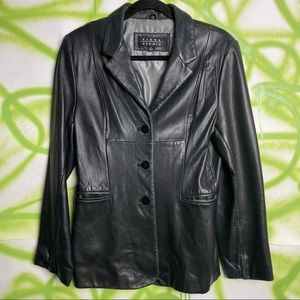 Sienna studio perfect super soft leather jacket such a timeless classic piece